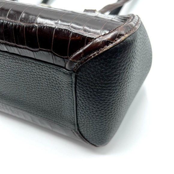 Brighton Leather Shoulder Bag - Picture 6 of 16